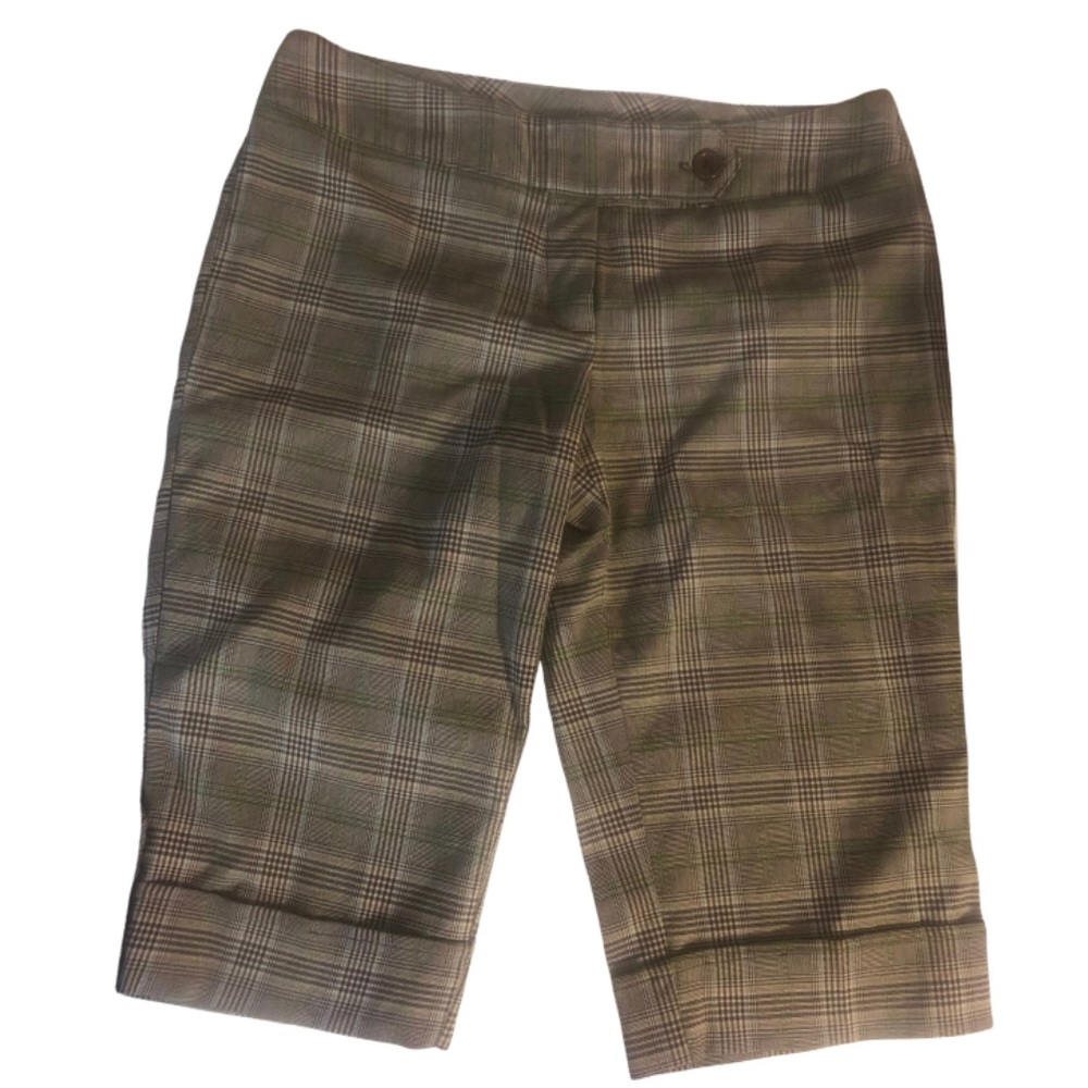 NEW UNWORN Zinc plaid capri pants